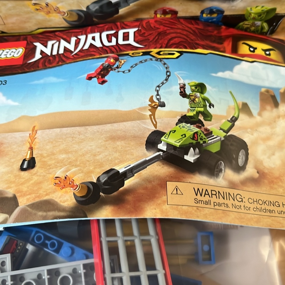 Lego Ninjago legacy Storm Fighter Battle - Picture 4 of 4